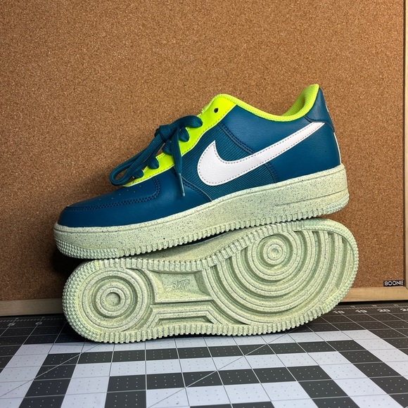 Nike
Air Force 1
Next Crater
GS
Brand new
NWOT - Picture 5 of 15